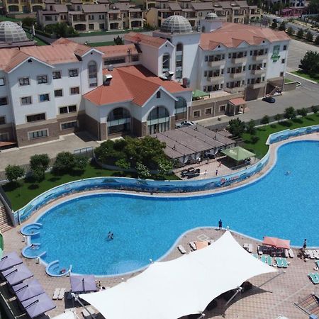 Holiday Inn - Aktau - Seaside By Ihg Buitenkant foto