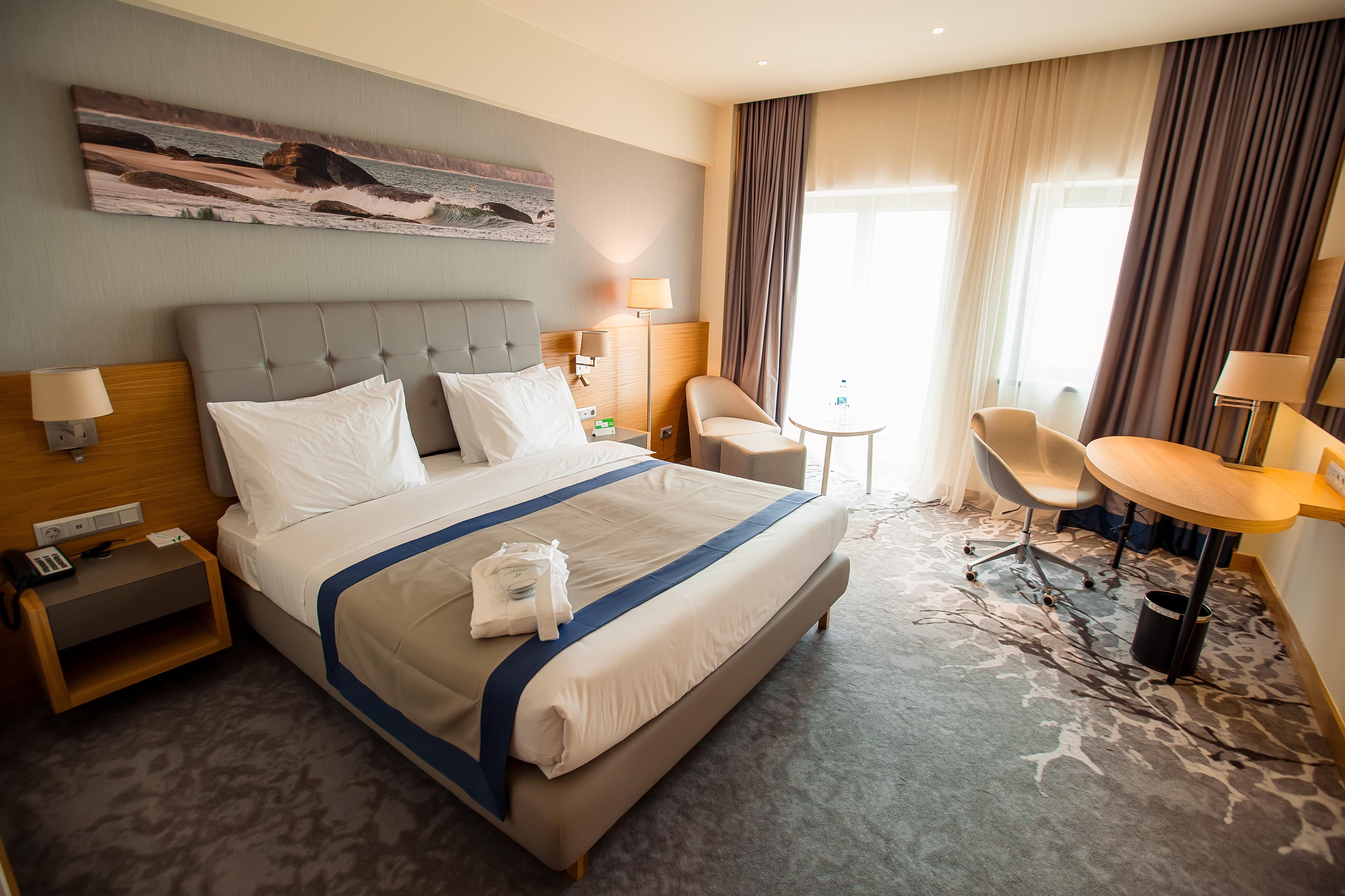 Holiday Inn - Aktau - Seaside By Ihg Buitenkant foto