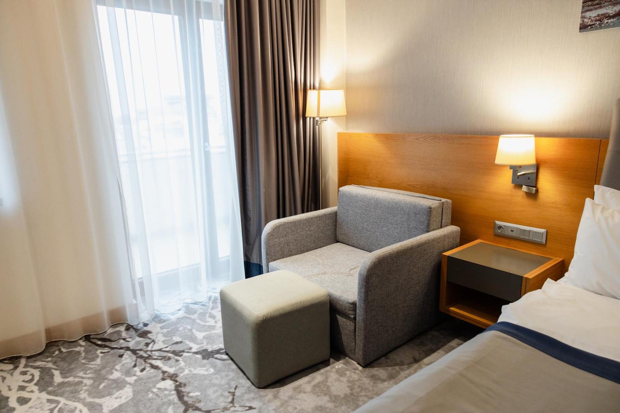 Holiday Inn - Aktau - Seaside By Ihg Buitenkant foto